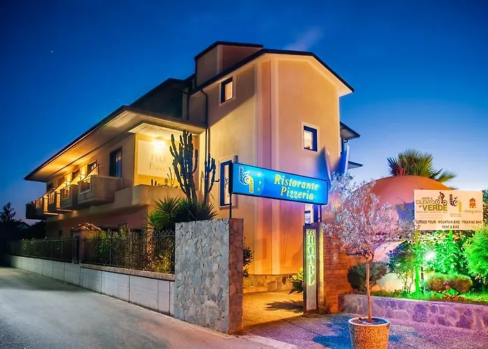 Hotel Bacco Ascea